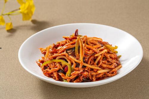 国产肉丝,传承美味，创新发展的民族美食传奇